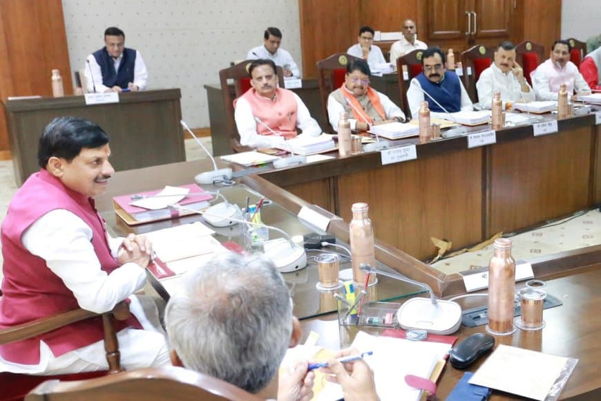 शहडोल के फुटबॉल खिलाड़ियों को विदेश में कोचिंग दिलाएगी सरकार