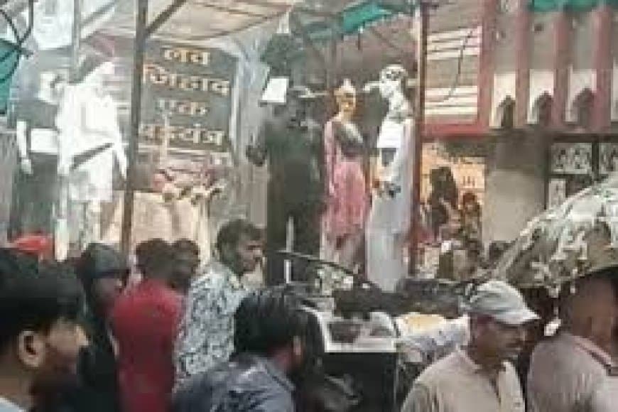 'लव जिहाद' की झांकी पर भड़का एक समुदाय, हुआ पथराव, उज्जैन में तनाव