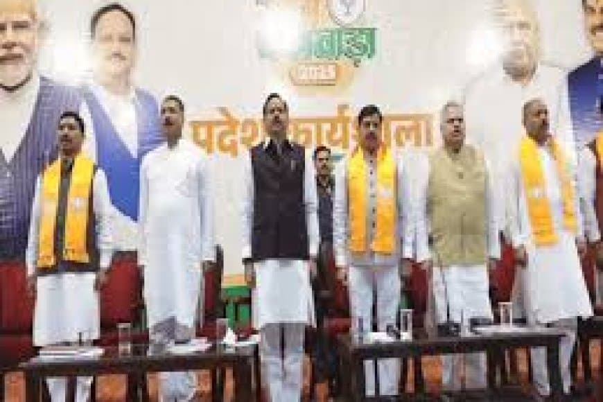 कांग्रेस पर बरसे सीएम मोहन यादव, बोले- 'शुतुरमुर्ग' की तरह जनता को गुमराह कर रही