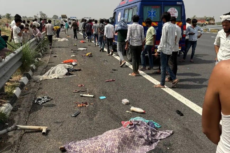भिंड में हादसा.... कैंटर ने दो बाइक को मारी टक्कर... पांच लोगों की मौत