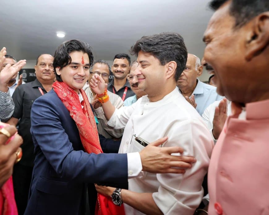 ज्योतिरादित्य सिंधिया के पुत्र महाआर्यमन सिंधिया मंगलवार को मध्य प्रदेश क्रिकेट संगठन के नए अध्यक्ष निर्विरोध निर्वाचित हो गए।