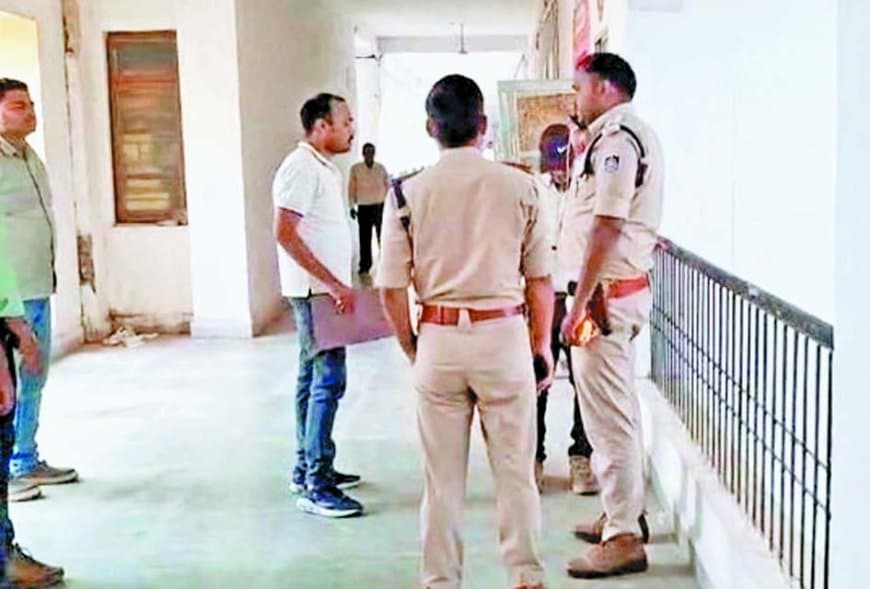 बाल कल्याण समिति पर बड़ा आरोप: नाबालिग से दोहरे दुष्कर्म मामले में सदस्य गिरफ्तार, अधिकारी और कर्मचारी फरार