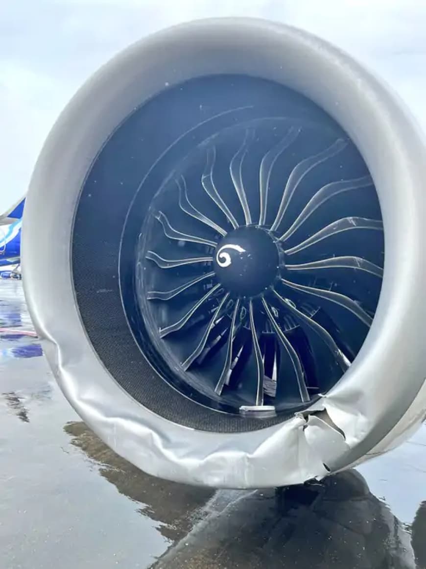 स्पाइसजेट फ्लाइट का टायर टेकऑफ के दौरान रनवे पर गिरा, मुंबई एयरपोर्ट पर लैंडिंग; सभी 75 यात्री सुरक्षित