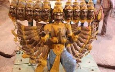 देश में भगवान शिव के साथ कई जगह हैं रावण के मंदिर