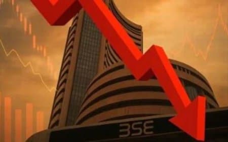 औंधे मुंह गिरा शेयर बाजार... सेंसेक्स 299 अंक टूटा, निफ्टी 50 भी लाल