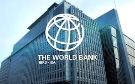 विश्व बैंक ने बढ़ाई भारत की GDP ग्रोथ, AI के प्रभाव पर चेतावनी