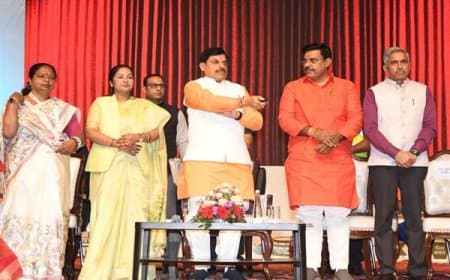 मुख्यमंत्री डॉ. मोहन यादव ने दी 7 हजार करोड़ की सौगात; 'स्वच्छता समग्र समारोह' में 64 पुरस्कार बांटे