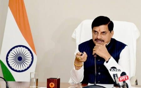 पीएम आवास योजना:  'अपने घर की खुशी से बढ़कर कुछ नहीं', बोले- सीएम मोहन यादव  नीमच में 348 परिवारों को मिला 'दीवाली का तोहफा'