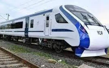 बुंदेलखंड को मिली बड़ी सौगात: खजुराहो-वाराणसी वंदे भारत एक्सप्रेस को मिली मंजूरीख् मप्र को मिली पांचवीं वंदेभारत