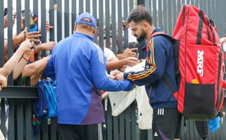 ऑप्शनल ट्रेनिंग सेशन में रोहित शर्मा ने बहाया पसीना, नहीं आए विराट कोहली