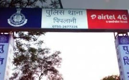 भोपाल पुलिस की एक और लापरवाही: सड़क हादसे में मृतक की स्कूटी में मिले पहचान पत्र और मोबाइल को नहीं किया चेक, बॉडी सड़ने लगी