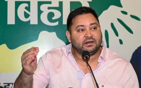 तेजस्वी का ऐलान... बिहार में सरकार बनने पर पंचायत प्रतिनिधियों को पेंशन, 50 लाख का बीमा  