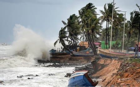 सावधान! अब तबाही मचाएगा तूफान ‘मोंथा’... राज्यों में अलर्ट