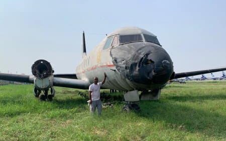 उज्जैन... लग्जरी होटल बनाने 40 लाख में खरीदा कबाड़ प्लेन