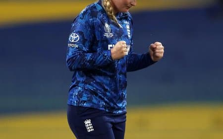 महिला वर्ल्ड कप : सेमीफाइनल खेलेंगी सोफी एक्लेस्टोन? ईसीबी ने जारी किया बयान