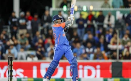 टी20 अंतरराष्ट्रीय क्रिकेट में सूर्यकुमार यादव का धमाल, 150 छक्के लगाने वाले पांचवें बल्लेबाज