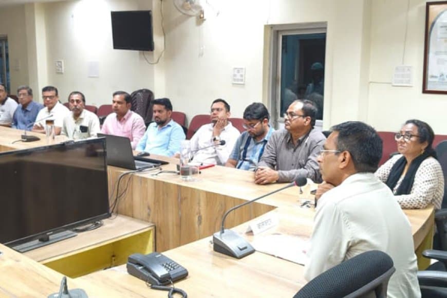 छिंदवाड़ा जैसी घटना दमोह जिले में न घटे, इसके लिए सतर्कता, निगरानी एवं सख्त नियंत्रण आवश्यक