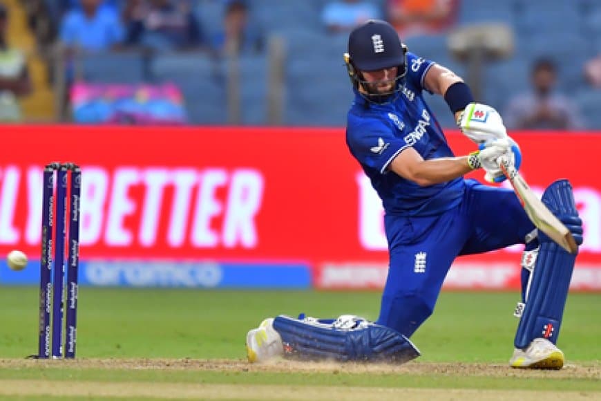 क्रिस वोक्स ने वार्विकशायर के साथ किया दो साल का करार 