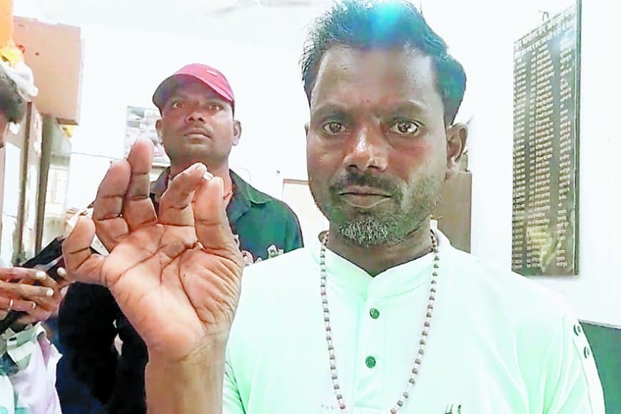पटी की हीरा खदानों में दीपावली पर चमकी किस्मत — चार नायाब हीरों की खोज, कुल वजन 9.8 कैरेट, आगामी सरकारी नीलामी में रखा जाएगा