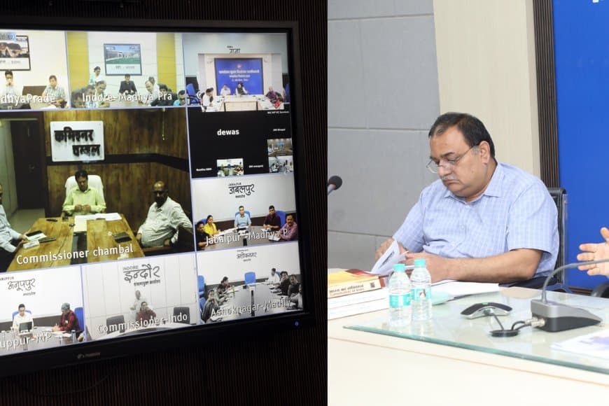 मध्यप्रदेश... कलेक्टर...एसडीएम-तहसीलदार के तबादलों पर रोक