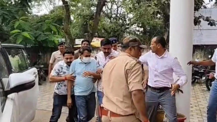 जहरीला कफ सीरप... कंपनी के मालिक को लेकर छिंदवाड़ा पहुंची पुलिस