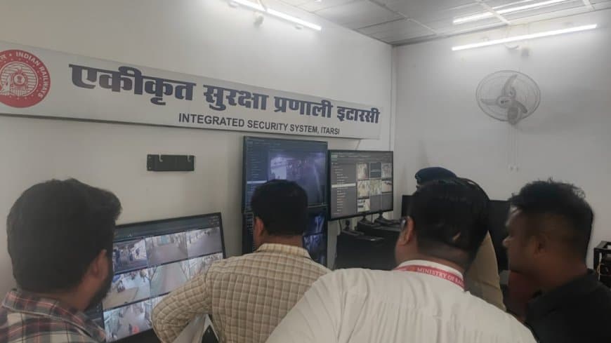 इटारसी स्टेशन पर सफल क्राउड मैनेजमेंट मॉक ड्रिल; RPF और रेलवे ने जाँची सुरक्षा तैयारी