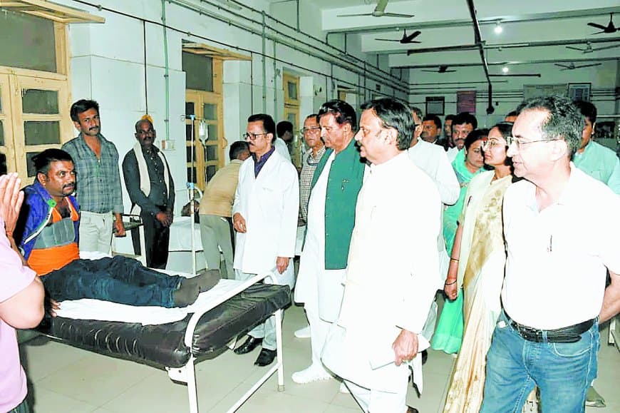 उप मुख्यमंत्री राजेन्द्र शुक्ल का सतना जिला अस्पताल निरीक्षण, स्वास्थ्य सेवाओं को आदर्श बनाने पर दिया जोर