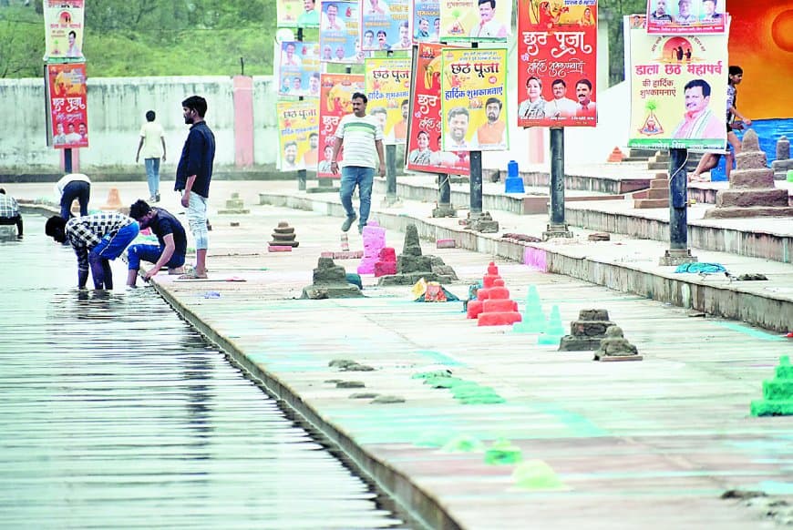 छठ महापर्व की आस्था से गूंजा सतना: संतोषी माता तालाब भक्तों के स्वागत को सजा, आज अस्ताचलगामी सूर्य को अर्घ्य देंगे व्रती