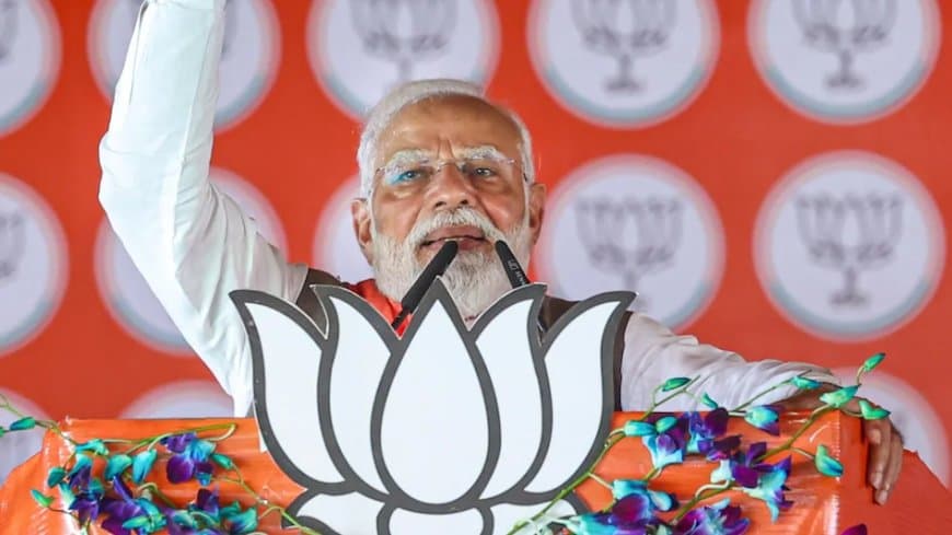 पीएम नरेंद्र मोदी ने गुरुवार को बिहार के मुजफ्फरपुर में की चुनवी सभा।