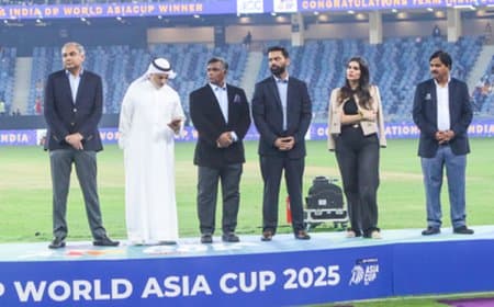 एशिया कप ट्रॉफी सौंपने में देरी, आईसीसी बैठक में मुद्दा उठाएगा बीसीसीआई 