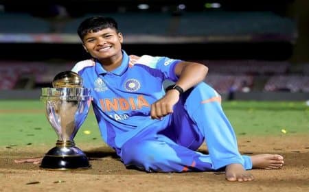 बॉल गर्ल से वर्ल्ड कप तक-क्रांति