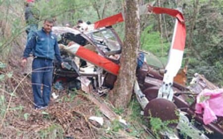 राहत के लिए जा रहा हेलिकॉप्टर दुर्घटनाग्रस्त, छह कर्मियों की मौत