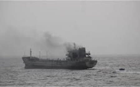 सोमालिया के तट पर भारत से दक्षिण अफ्रीका जा रहे जहाज पर हुआ कब्जा