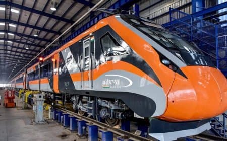 ‘नमो’ देंगे सौगात... कल से चलेगी बनारस-खजुराहो वंदे भारत एक्सप्रेस