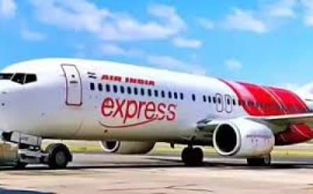 मुंबई-वाराणसी Air India Express फ्लाइट में बम की धमकी, वाराणसी एयरपोर्ट पर इमरजेंसी लैंडिंग