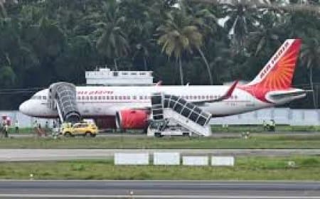 कनाडा-दिल्ली Air India फ्लाइट को बम की धमकी: IGI एयरपोर्ट पर सुरक्षित लैंडिंग, बढ़ी सुरक्षा