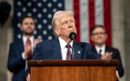 बैकफुट पर ट्रंप... चाय-कॉफी समेत कई वस्तुओं पर घटाया टैरिफ!