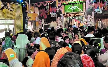 खुजनेर के खाटू श्याम मंदिर में ग्यारस पर उमड़ी आस्था
