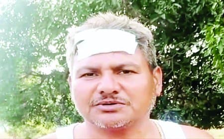 पनियारी घाट में कट्टे की नोक पर विद्युत विभाग के ठेकेदार से लूट: चार नकाबपोशों ने की मारपीट, नकदी–मोबाइल और बाइक लेकर फरार, क्षेत्र में दहशत