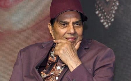 अभिनेता धर्मेंद्र ने दुनिया को कहा अलविदा...