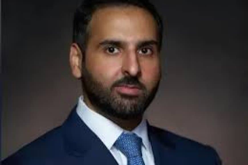 नेविल टाटा, टाटा ट्रस्ट्स, नोएल टाटा, टाटा परिवार, टाटा ग्रुप, सर दोराबजी टाटा ट्रस्ट, टाटा पांचवी पीढ़ी।