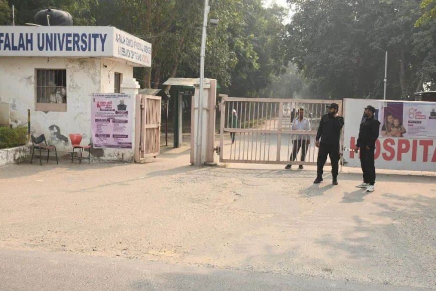 दिल्ली लहूलुहान... आतंकियों को पैसा देने वाले दो गिरफ्तार