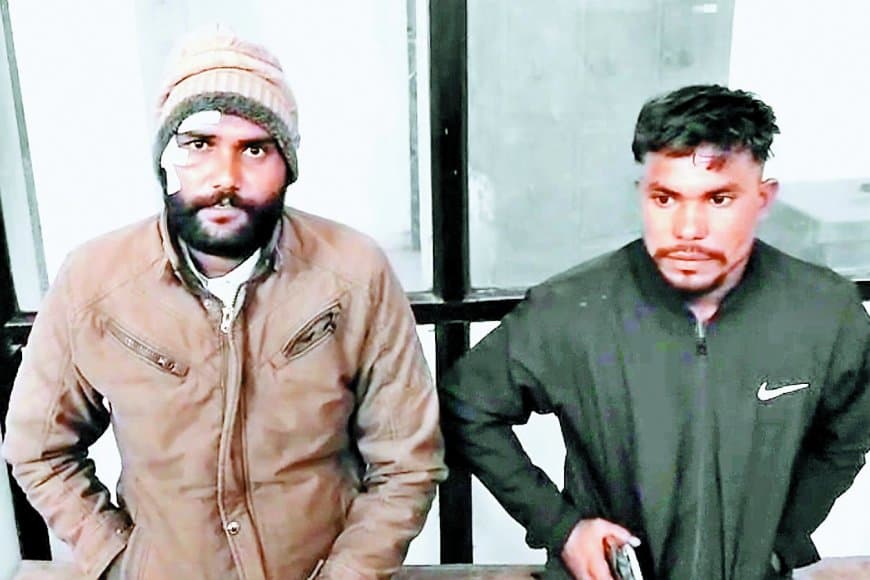 शराब के नशे में नाली में गिरा, ठेकेदार पर एफआईआर की मांग कर थाने में किया अभद्र व्यवहार और लाइन अटैच हो गया प्रधान आरक्षक