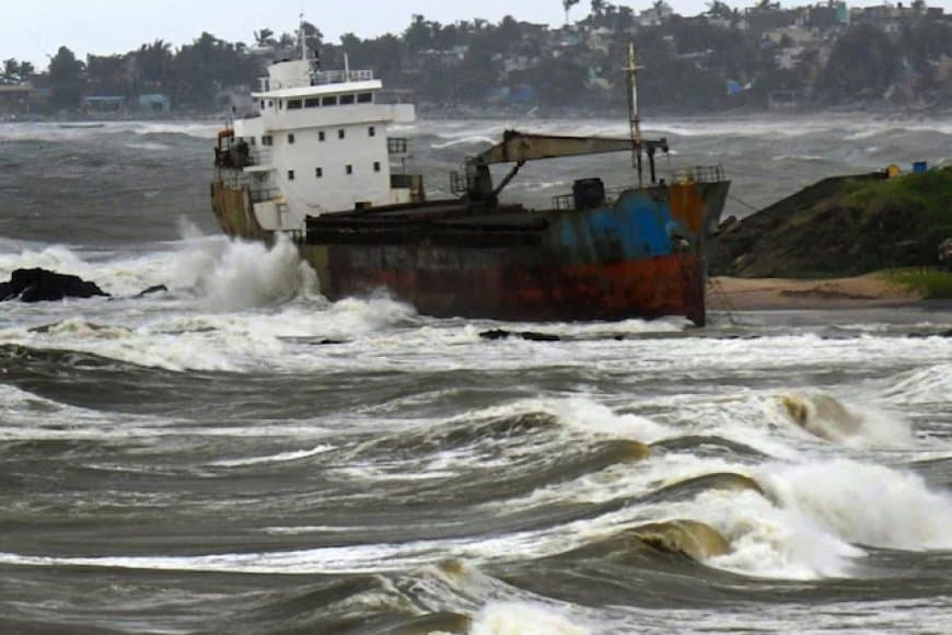 सावधान... दितवाह तूफान ने दी दस्तक... पांच राज्यों में भारी बारिश का अलर्ट