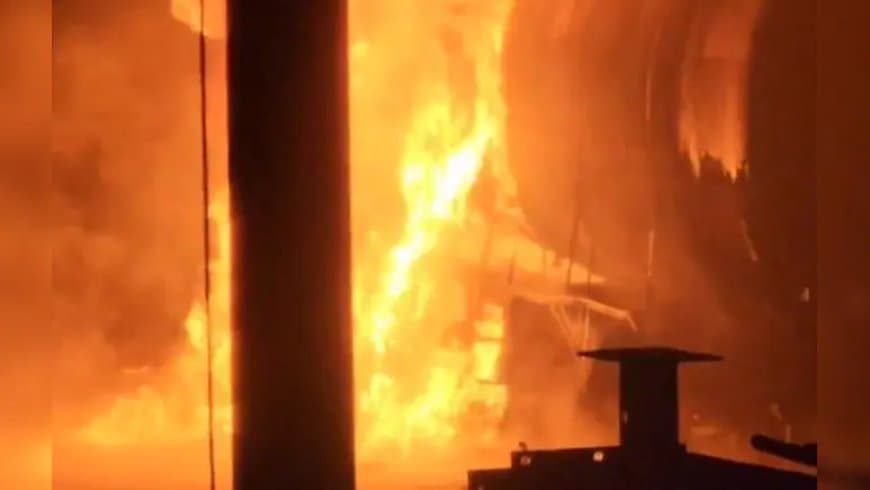 पीथमपुर फैक्ट्री आग हादसा: मलबे में मिले 2 मानव कंकाल; Shivam Industries में सनसनी