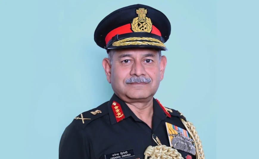 सेना प्रमुख जनरल उपेंद्र द्विवेदी।