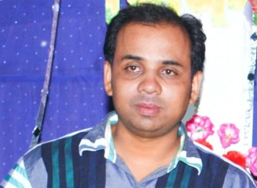 लोकायुक्त टीम ने सचिव को गिरफ्तार कर बैहर ले जाया गया है।