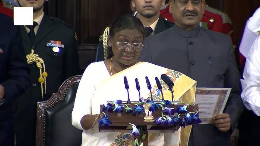 संविधान दिवस... नौ भाषाओं में संविधान के अनुवाद का लोकार्पण