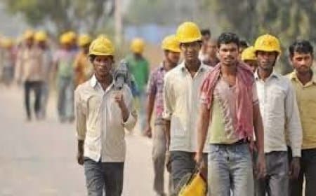 भारत की बेरोज़गारी दर नवंबर 2025 में गिरकर 4.7% के निचले स्तर पर: श्रम बाज़ार में सुधार