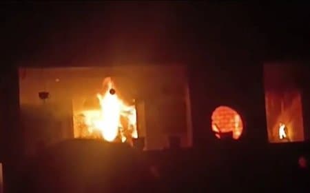 पश्चिम बंगाल... घर में लगी आग... एक ही परिवार के चार लोग जिंदा जले